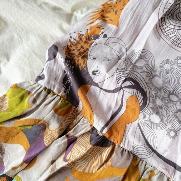 100% Silk St-Martins dress - Picture 4 of 9